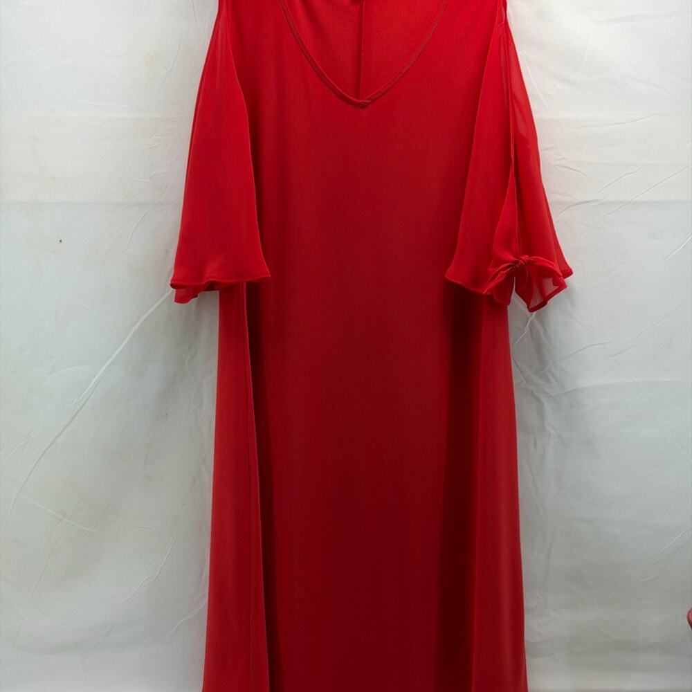 Vibrant festive women’s cold shoulder nodded sleeve V-neck Red Dress size 10